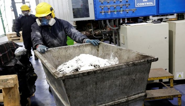 1.8 tons of cocaine seized, 5 arrested in Nigerian bust - Somali Times